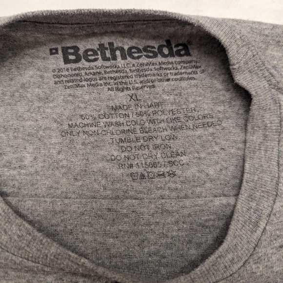 Bethesda Dishonored Logo Grey XL T-shirt - Picture 3 of 3